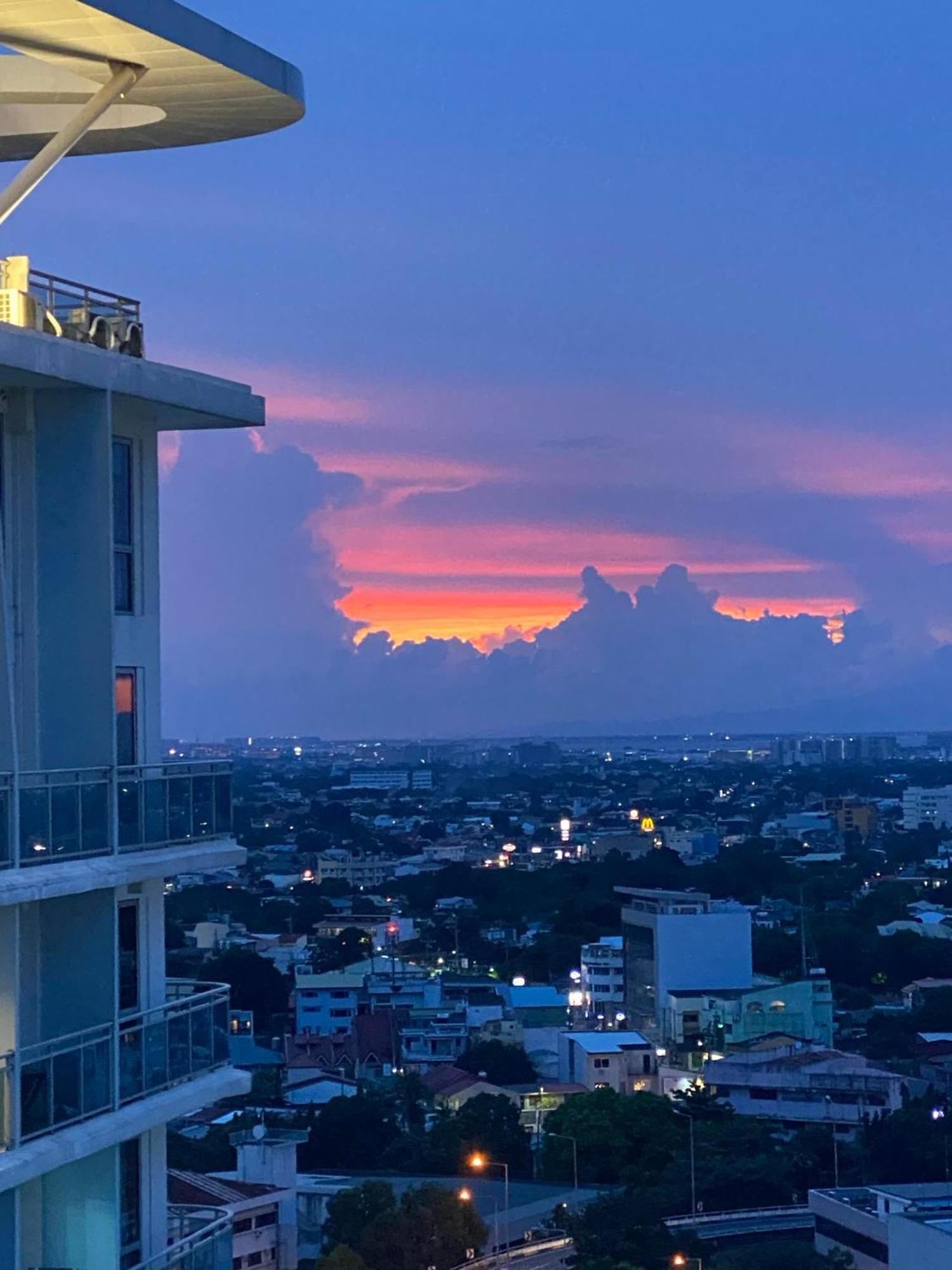 The Bahamas & Maldives Suites At Azure Residences Paranaque 15 Mins Manila Airport T3 Ngoại thất bức ảnh