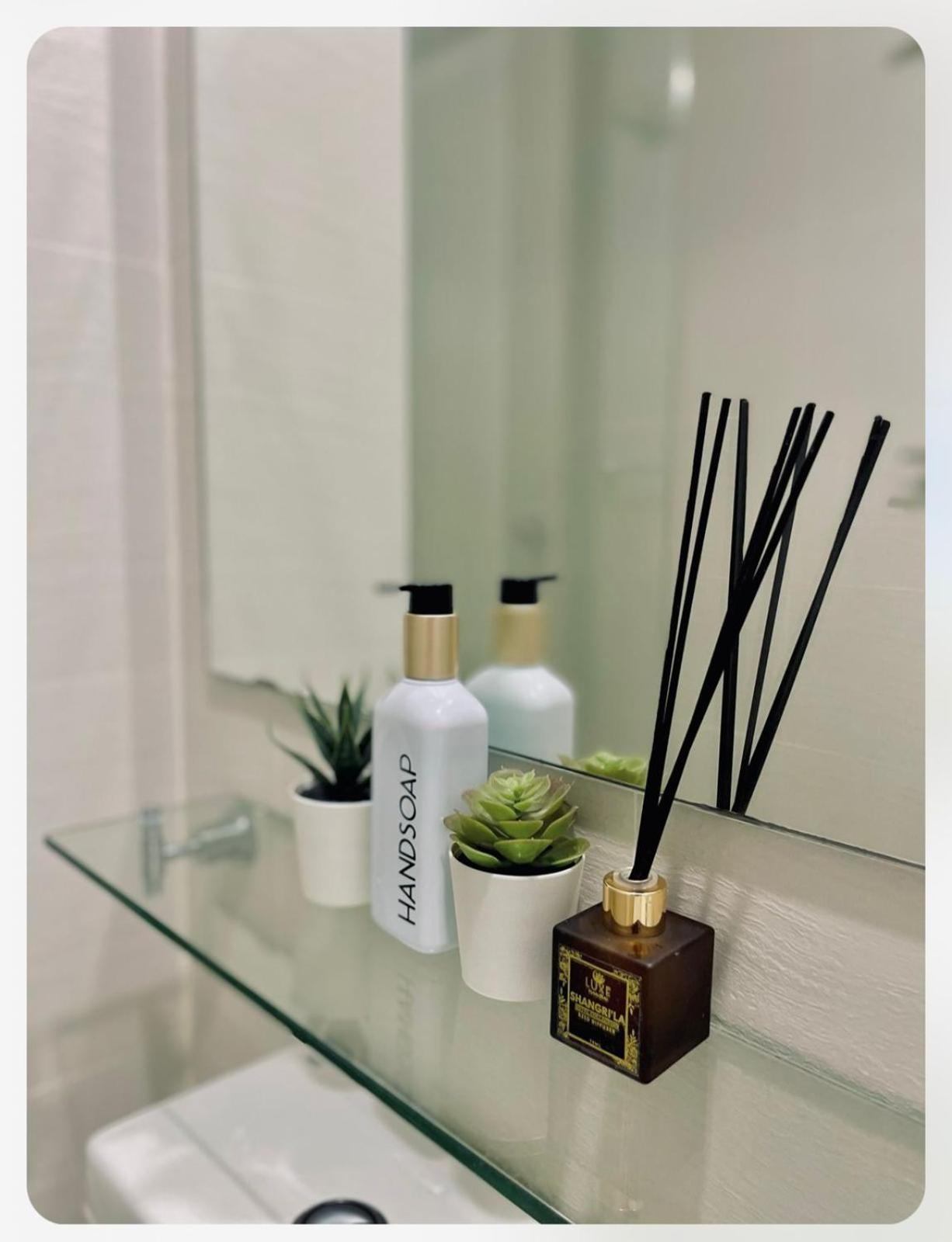 The Bahamas & Maldives Suites At Azure Residences Paranaque 15 Mins Manila Airport T3 Ngoại thất bức ảnh
