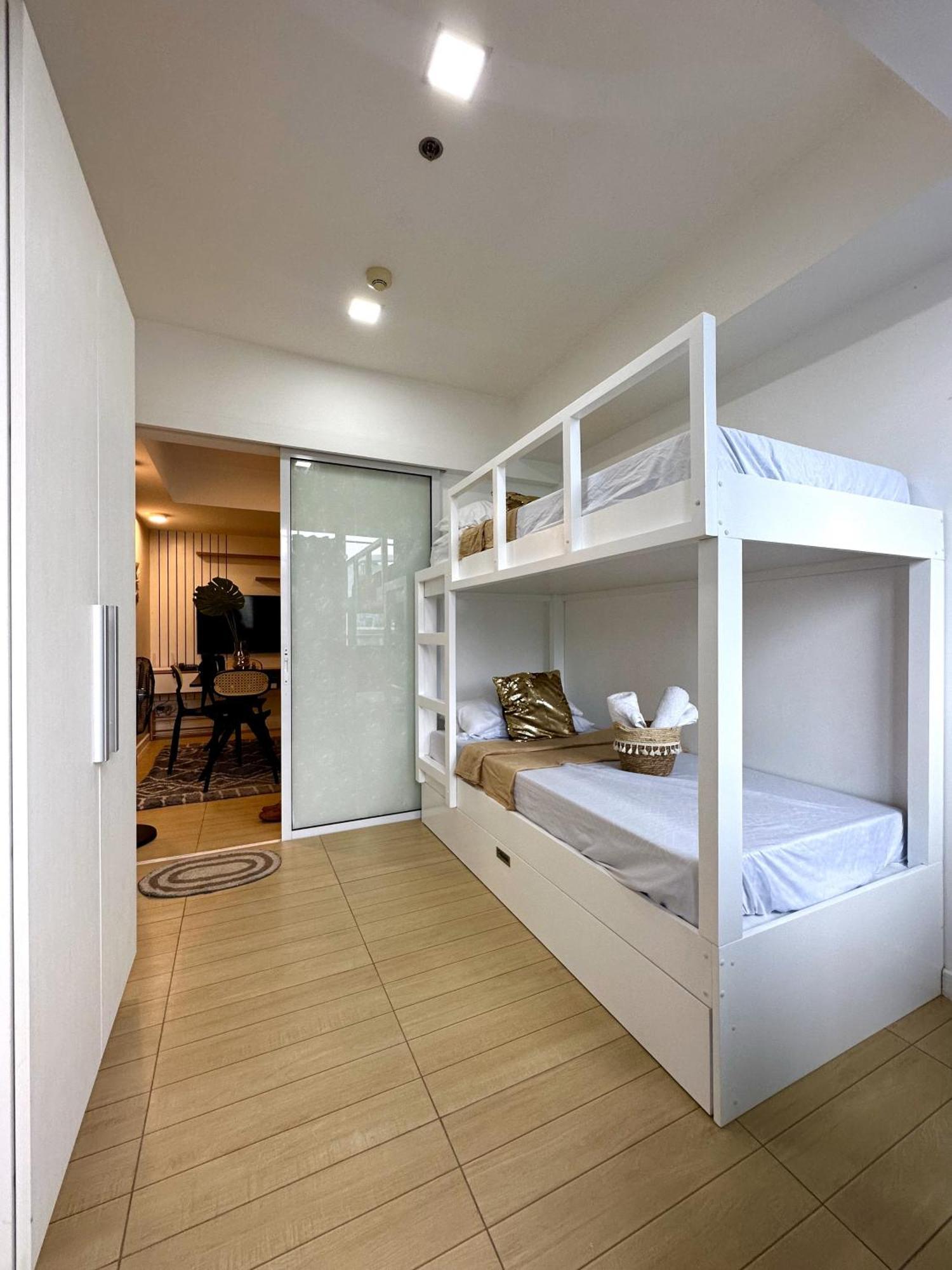The Bahamas & Maldives Suites At Azure Residences Paranaque 15 Mins Manila Airport T3 Ngoại thất bức ảnh