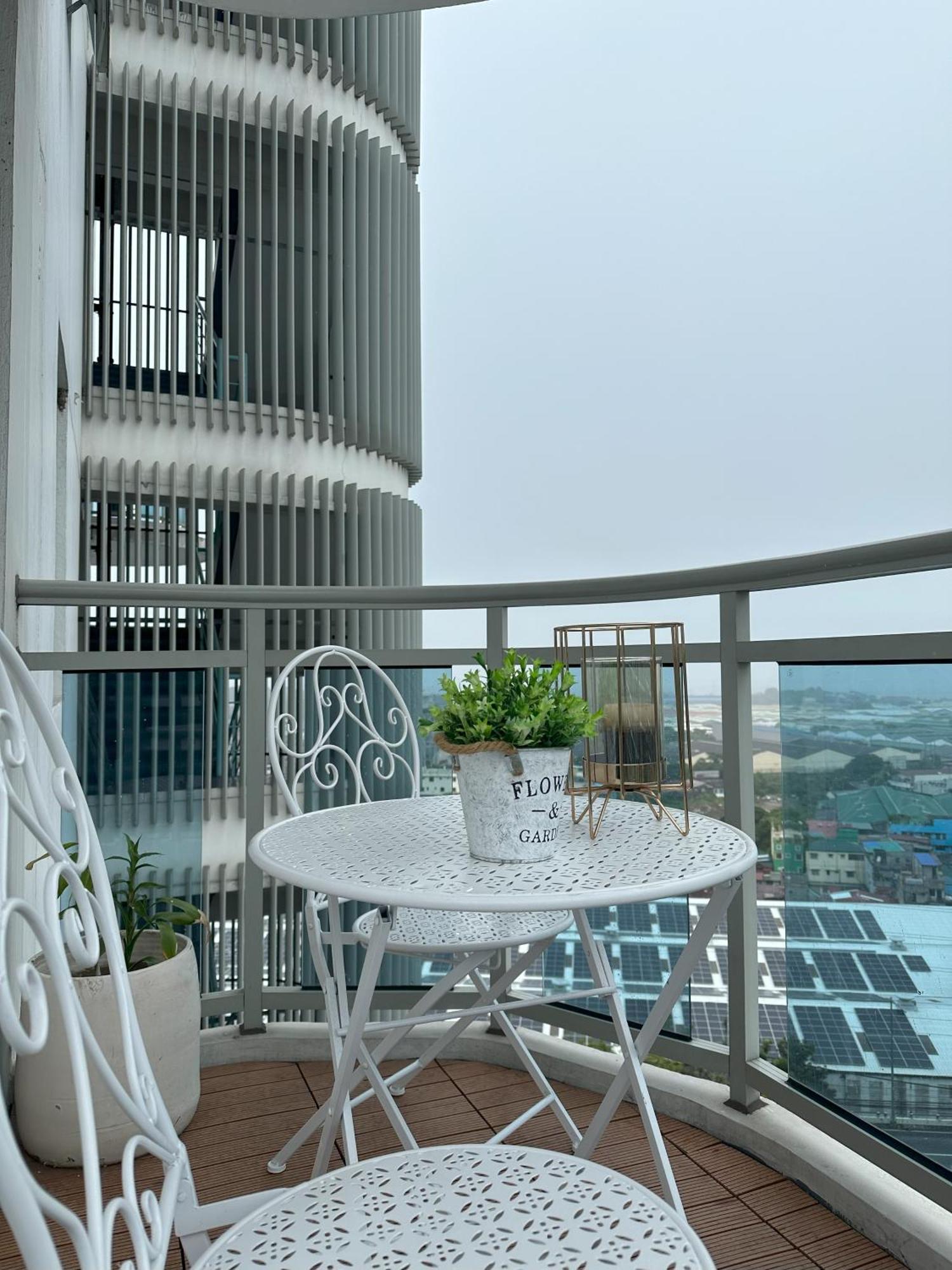 The Bahamas & Maldives Suites At Azure Residences Paranaque 15 Mins Manila Airport T3 Ngoại thất bức ảnh